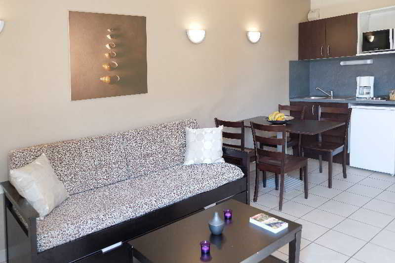 Residhotel Le Grand Prado 3* Marsella