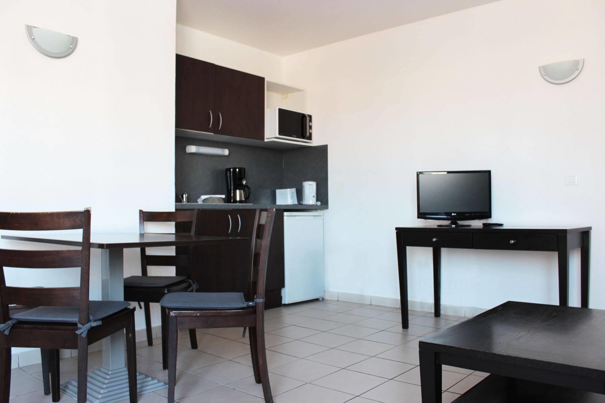 Apartahotel Residhotel Le Grand Prado 3*